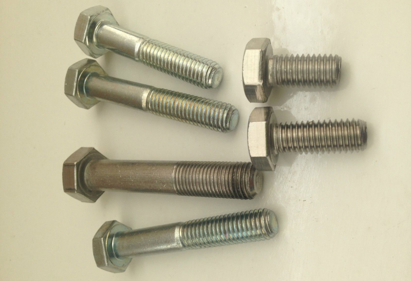 Hướng dẫn cách phân biệt và chọn bu lông ốc vít.